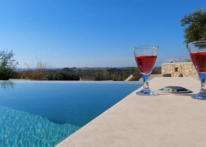 Alekos Houses-profilio's Lixouri