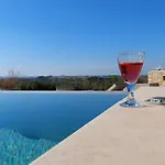 Alekos Houses-profilio's Lixouri