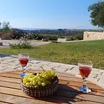 Alekos Houses-profilio's Lixouri